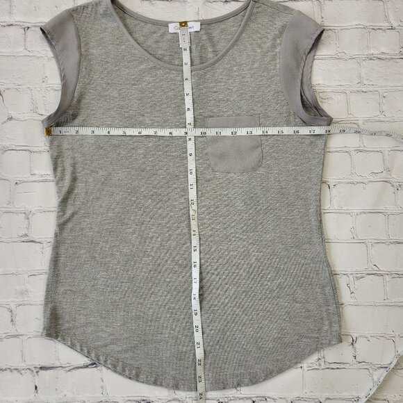Calvin Klein Woman’s Gray Jersey round neck top with chiffon short sleeves Small - Picture 3 of 9